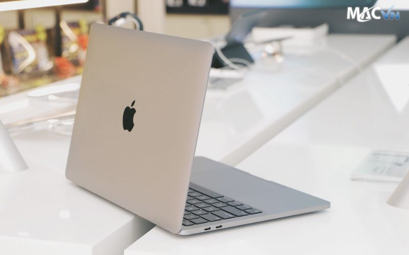 Macbook Pro M2 2022
