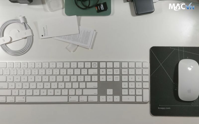 ket noi linh hoat va de dang tuong tac cua magic keyboard voi numeric keypad Magic Keyboard Với Numeric Keypad Kết nối linh hoạt và dễ dàng tương tác của Magic Keyboard với Numeric Keypad