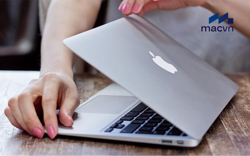 Bạn nên kiểm tra Macbook khi nào