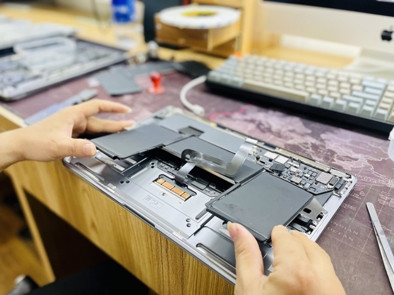 MACVN cam kết mang đến dịch vụ sửa chữa Macbook uy tín với giá cả hợp lý