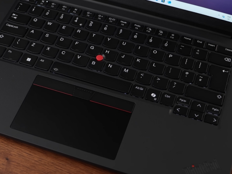 Bàn phím ThinkPad mang lại cảm giác gõ thoải mái và chính xác hơn