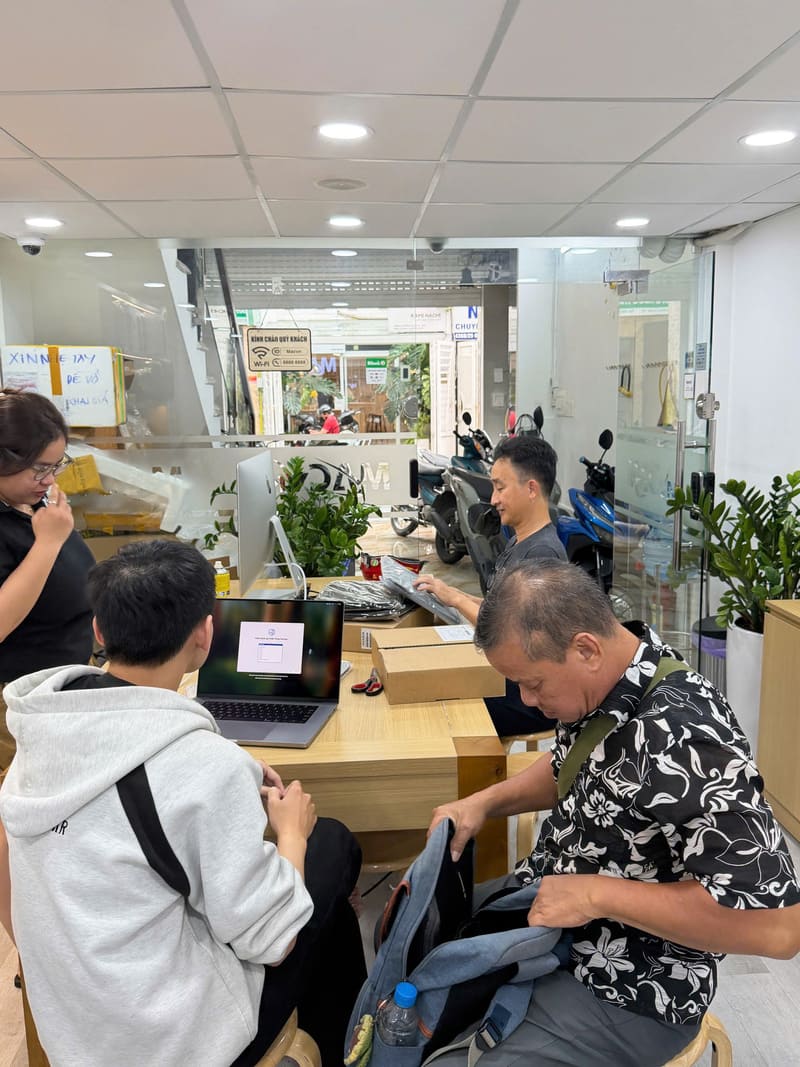 Mua Thinkpad T14 chính hãng TPHCM tại MACVN