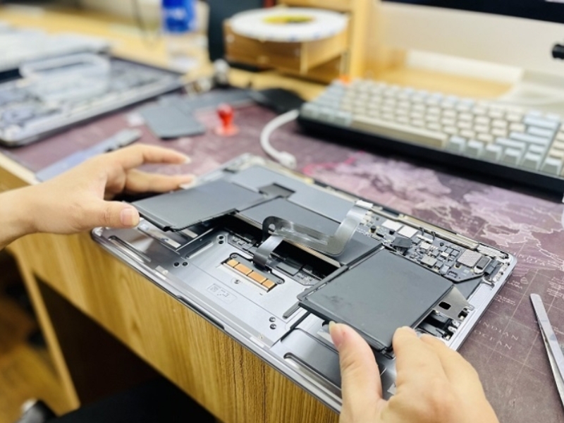 MACVN luôn áp dụng quy trình thay pin chuyên nghiệp
