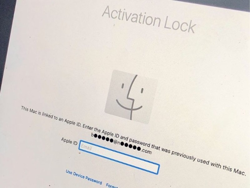 Máy dính iCloud là một trong những rủi ro khi mua Macbook tại các cửa hàng kém uy tín