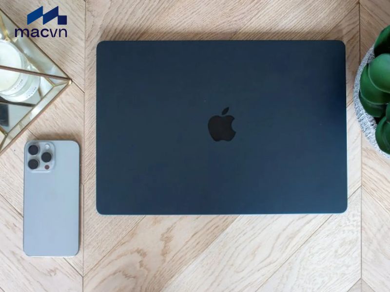 Cả M2 và M4 đều chạy được Apple Intelligence